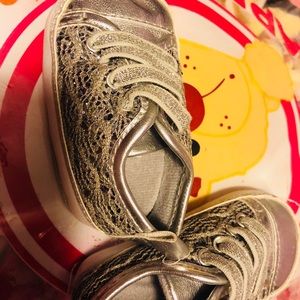 Meet your Posher, Rosa